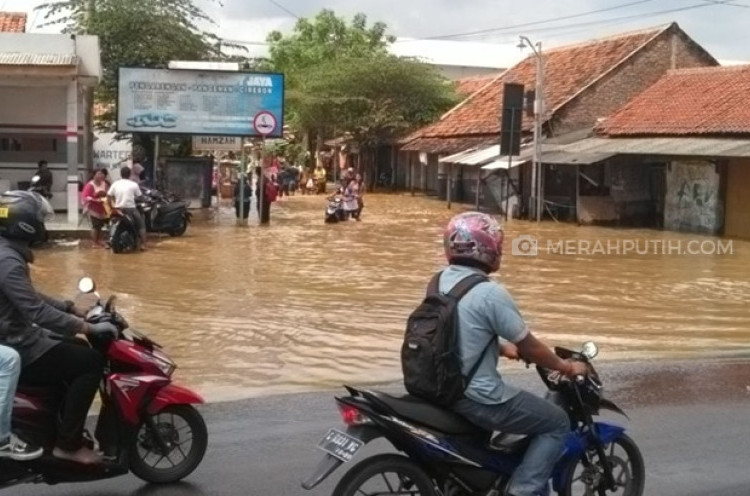 BPBD: Pengungsi Banjir Bandung Capai 1.620 Orang