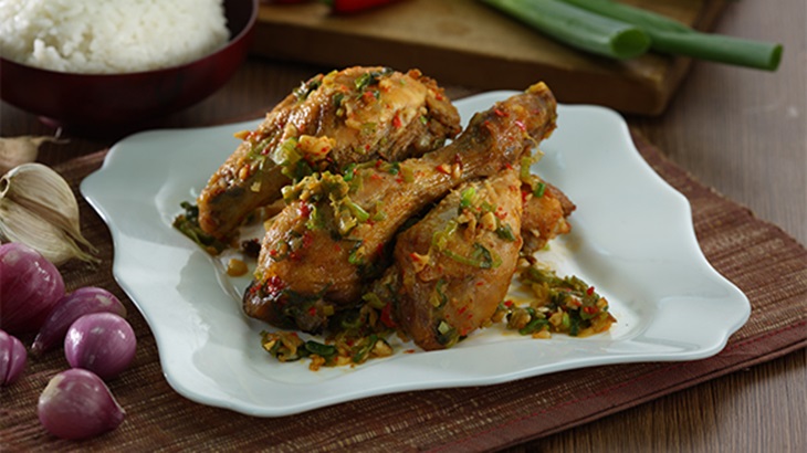 Resep Spesial Ayam Goreng Cabai Garam untuk Berbuka Puasa