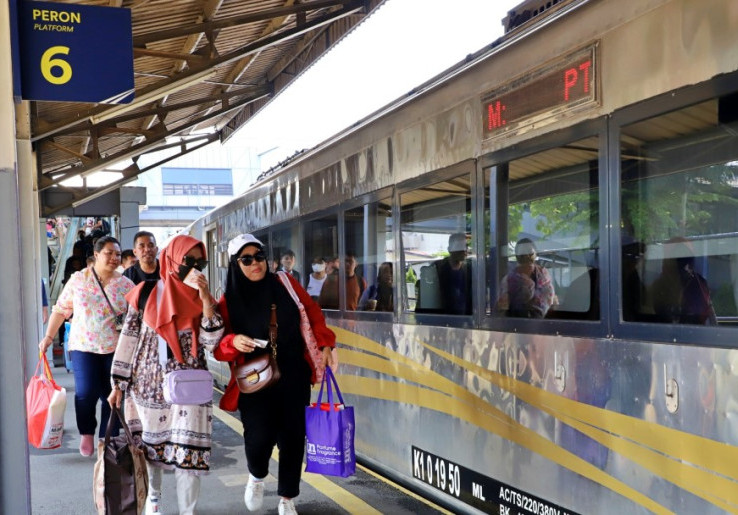 10 Kereta Favorit Penumpang di Libur Natal dan Tahun Baru 2025