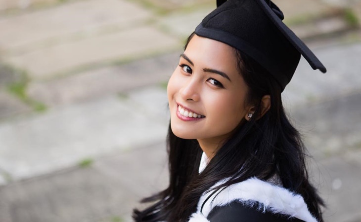 5 Artis Ini Buktikan Bisa Sukses di Karir dan Pendidikan di Usia Muda