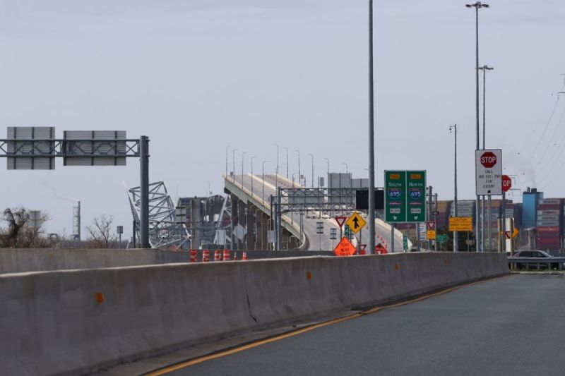 Imbas Ambruknya Jembatan Francis Scott Key, 6 Orang Dinyatakan Hilang 