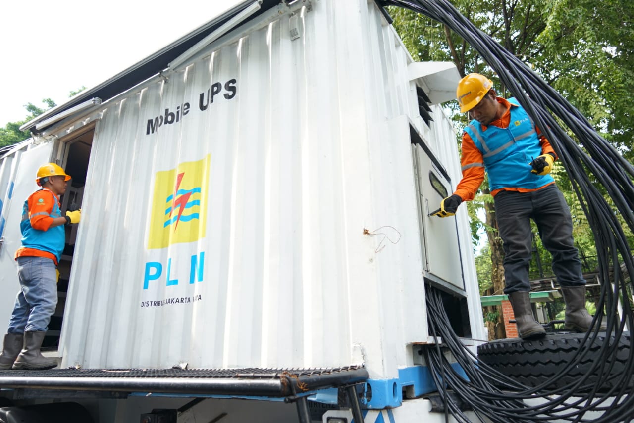 Jelang Pendaftaran Capres-Cawapres, PLN Perkuat Listrik KPU RI