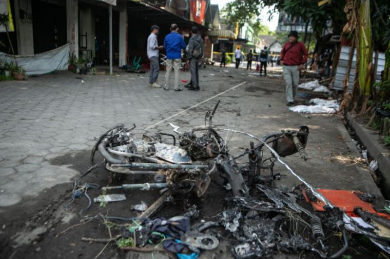 Raja Jogja Bertitah, Tersangka Kerusuhan Babarsari Menyerahkan Diri ke Polda DIY