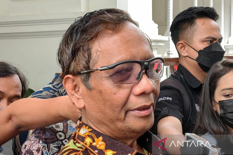 Mahfud Ingatkan Pendukung Lukas Enembe tak Lakukan Tindakan Destruktif