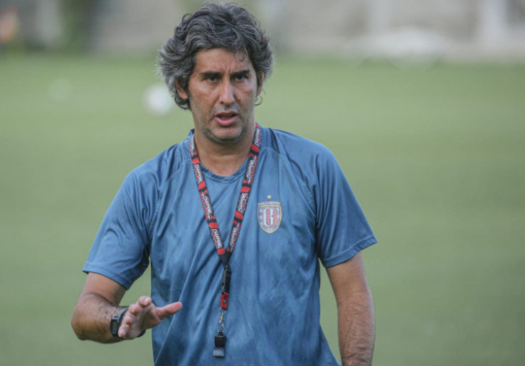 Soal Potensi Kembali Tangani Persija, Stefano Cugurra Teco: Belum Dihubungi