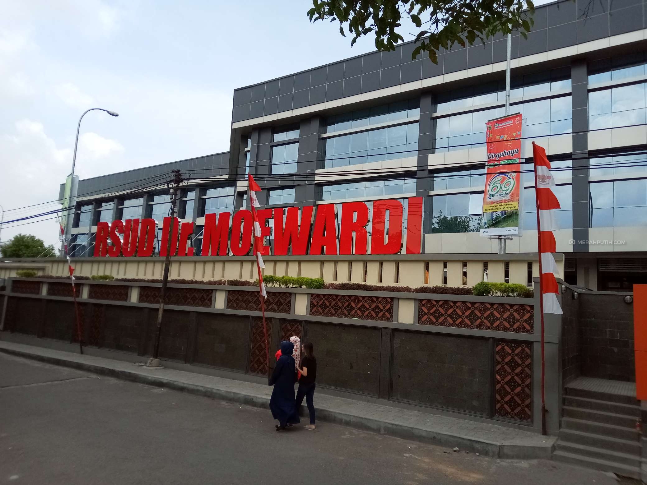 Pulang dari Tiongkok, Mahasiswi Asal Karanganyar Masuk Ruang Isolasi RSUD dr Moewardi