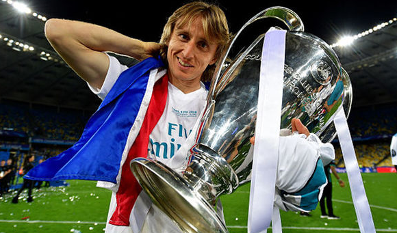 Luciano Spalletti Bermimpi Modric Bermain di Inter Milan