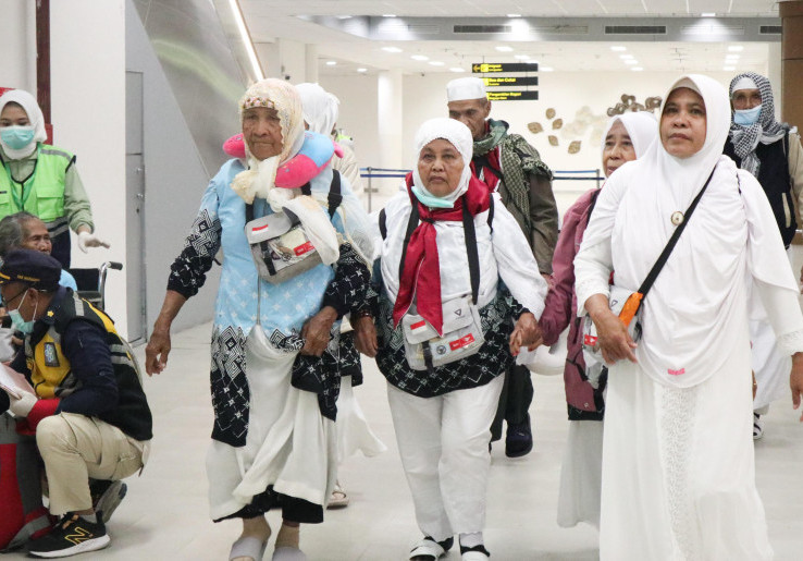 Fase Pemulangan Jemaah Haji Gelombang II, Kemenhaj Ingatkan Lagi Larangan Bawa Air Zamzam di Dalam Koper