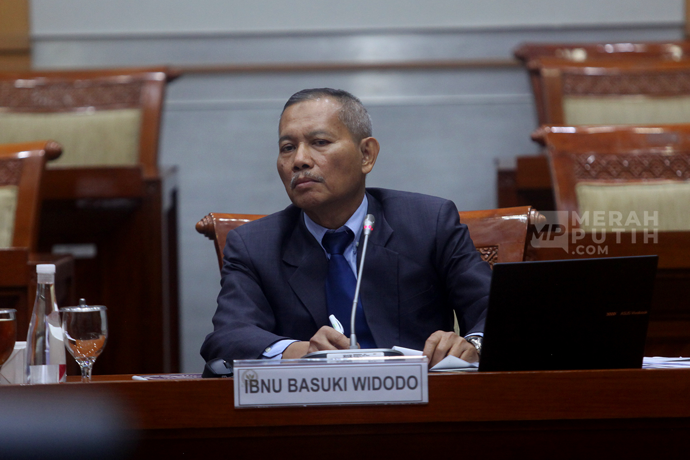 Capim KPK Ibnu Basuki Dicecar soal Larang Wartawan Liput Sidang Kasus e-KTP