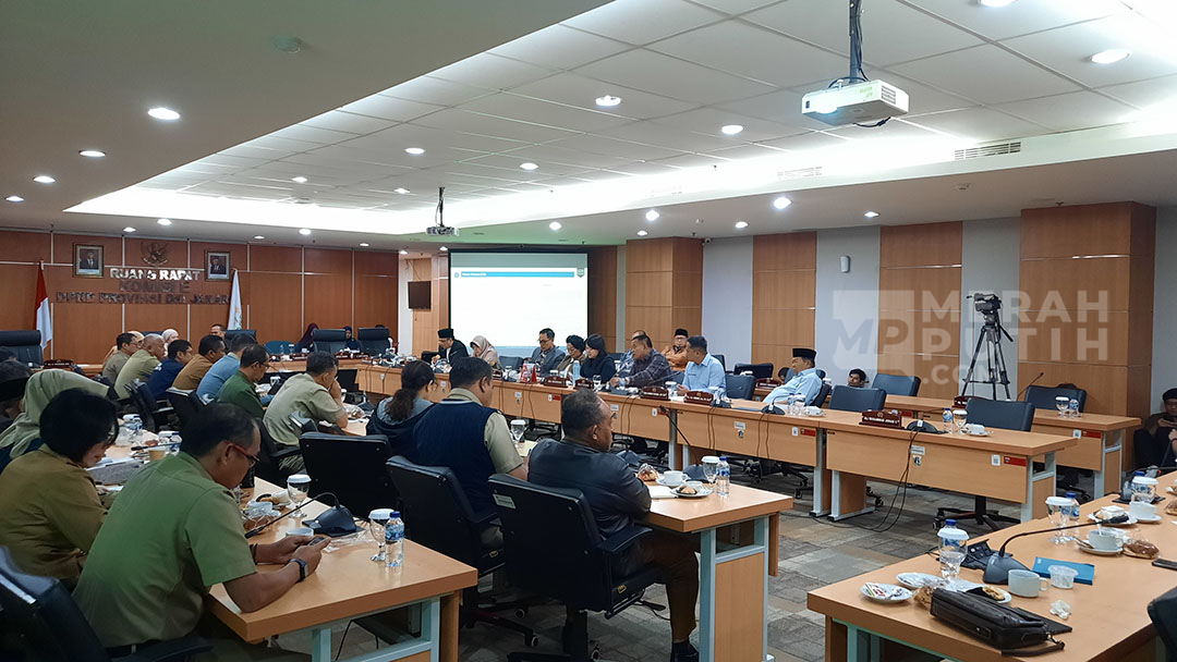 Anggota DPRD DKI Murka Ada Sekolah Gunakan Dana Bos untuk Bangun Gedung
