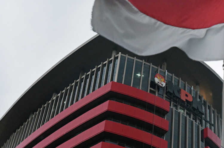 BREAKING NEWS: KPK Dikabarkan OTT Wali Kota Tegal Siti Masitha Soeparno