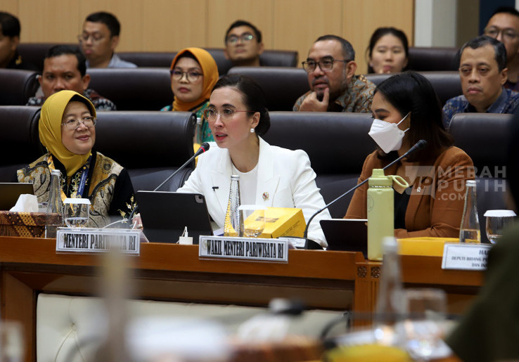 Dukung Desa Kreatif dan UMKM, Kemenparekraf Ajukan Anggaran Rp1,06 Triliun