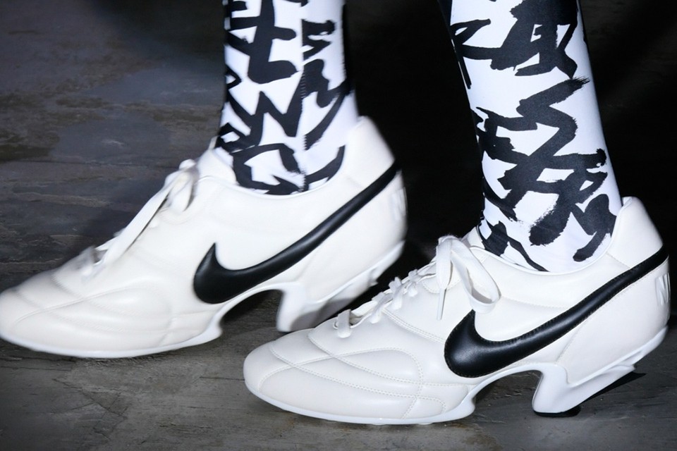 Kolaborasi COMME des GARÇONS x Nike di Autumn/Winter 2021