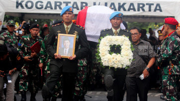 Wakil Presiden RI ke-9 Hamzah Haz Wafat 