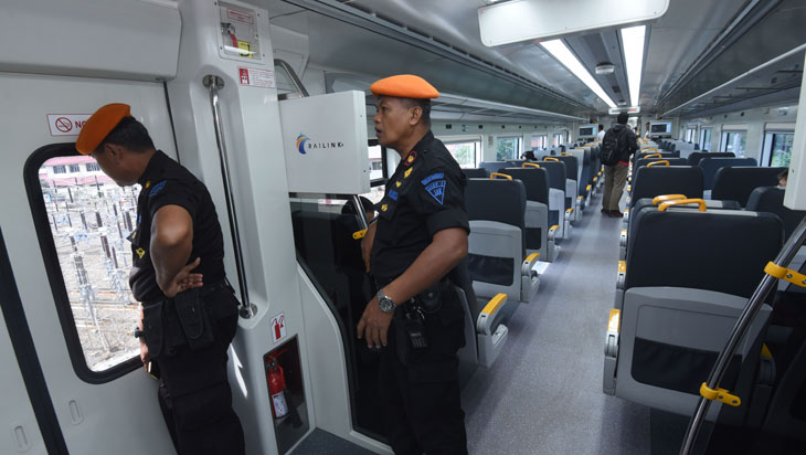 Supaya Tidak Kehabisan, Beli Tiket Kereta Bandara dengan Cara Ini 