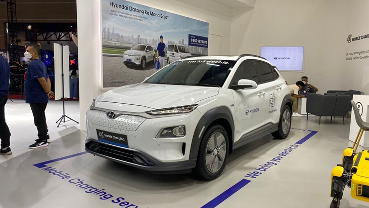 IIMS 2022 Pamerkan Mobil Listrik untuk Keluarga Muda