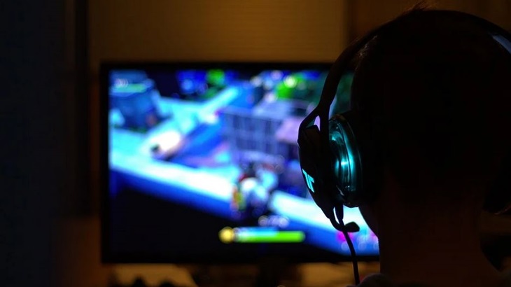  Begadang Main Game Padahal Besok Pagi Ada Kelas? Gas Terus