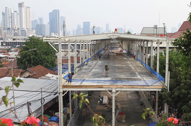 Baru Dibuka, Skybridge Tanah Abang Sudah Jadi Pangkalan Ojek
