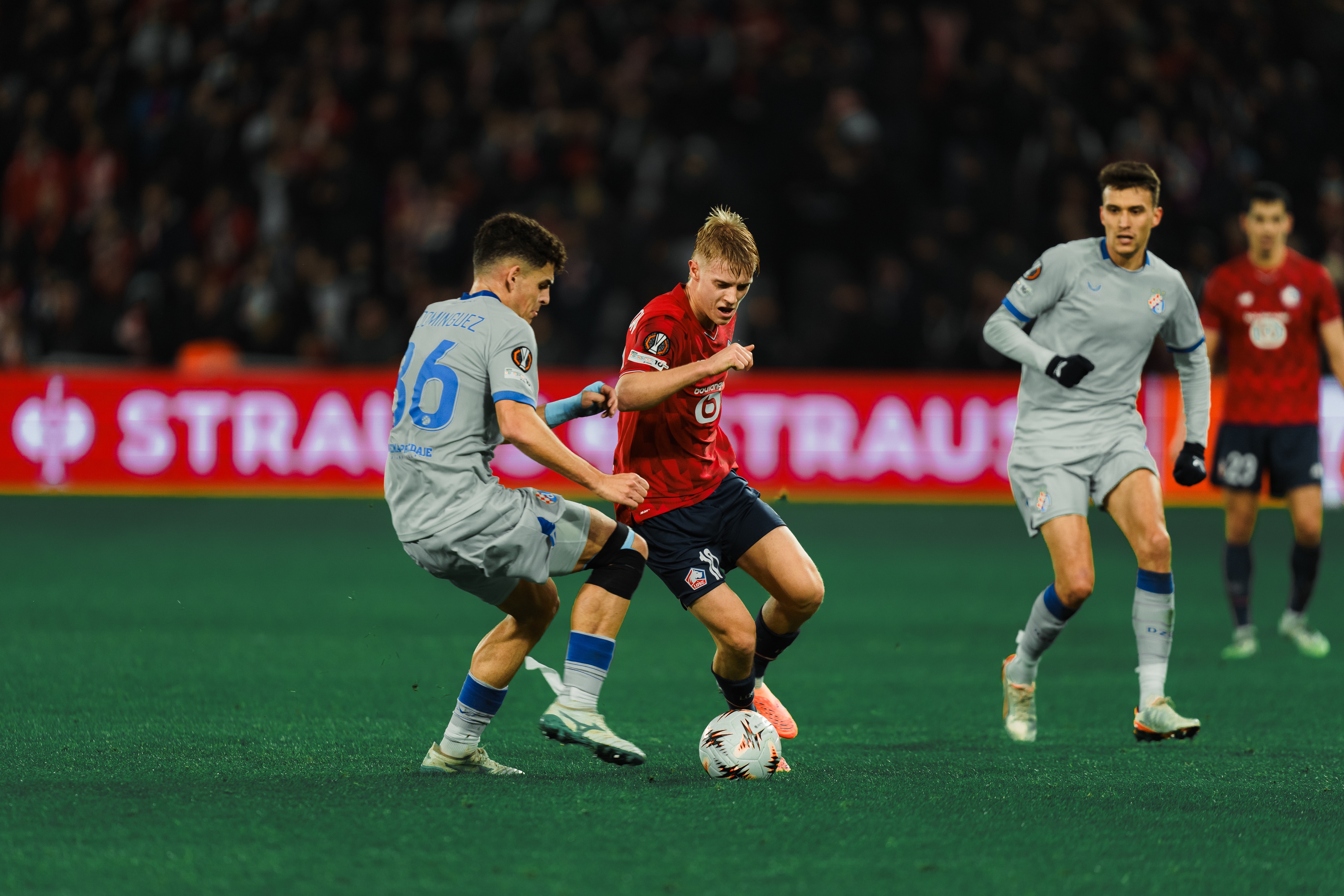 Hasil Liga Europa: Calvin Verdonk Absen karena Cedera, Lille Sikat Dinamo Zagreb 4-0