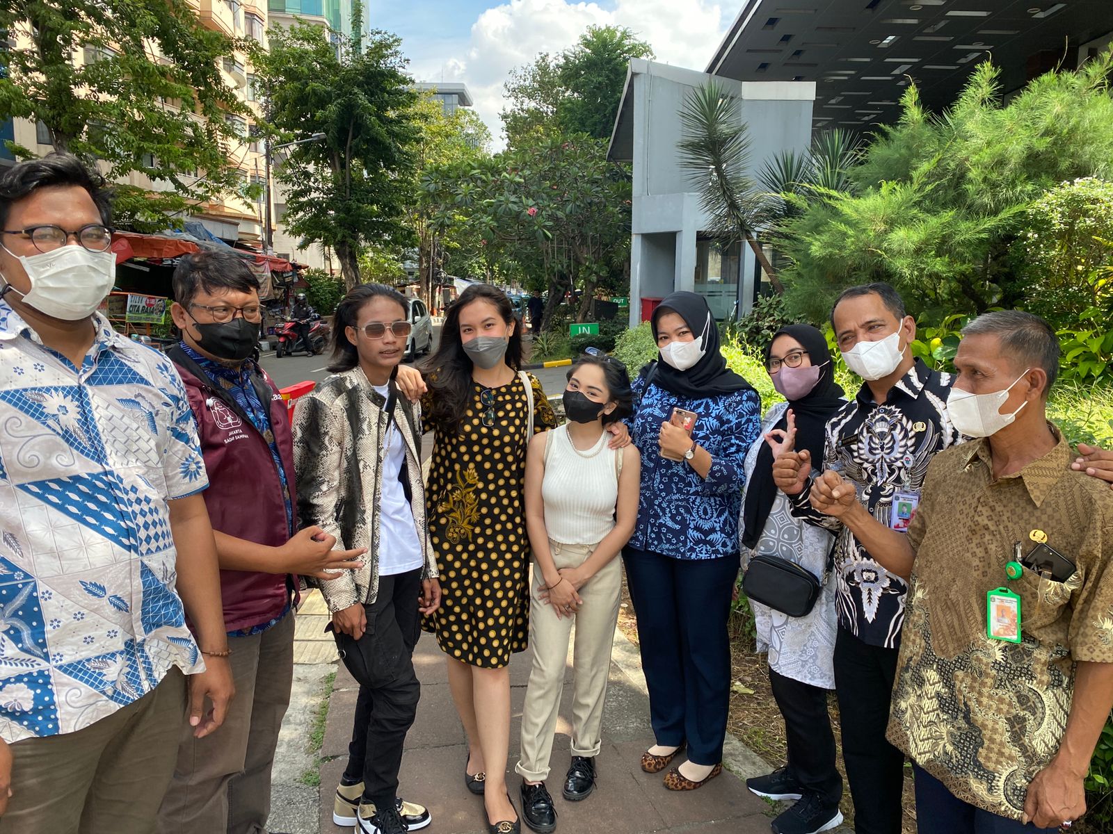 Anies Gandeng Jeje dan Bonge 'SCBD' Kampanyekan Kebersihan