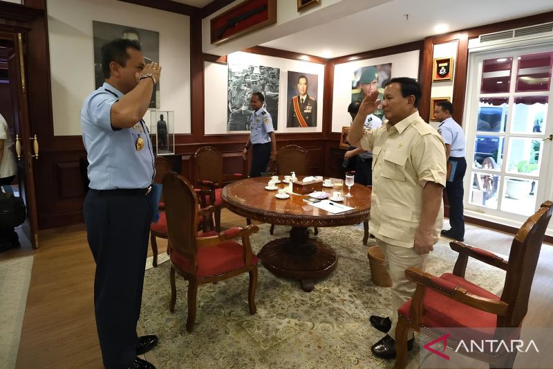 KSAU Bahas Penguatan Pertahanan Udara Dengan Presiden Terpilih Prabowo