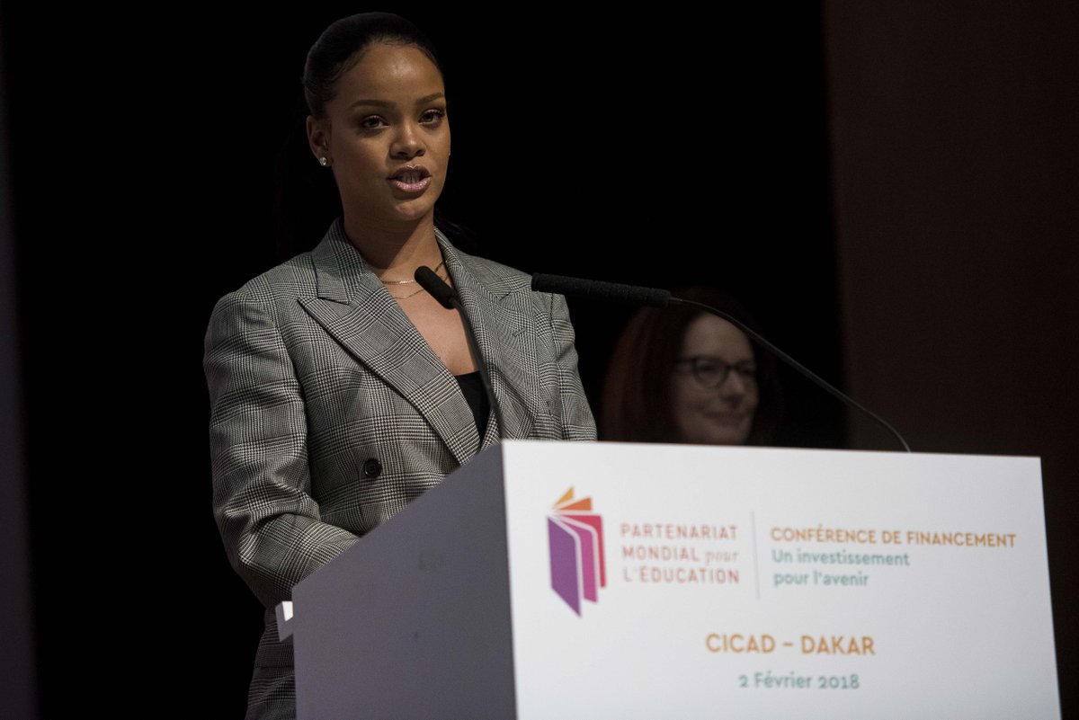 Gara-Gara Rihanna, Snapchat Kehilangan Rp 11 Triliun