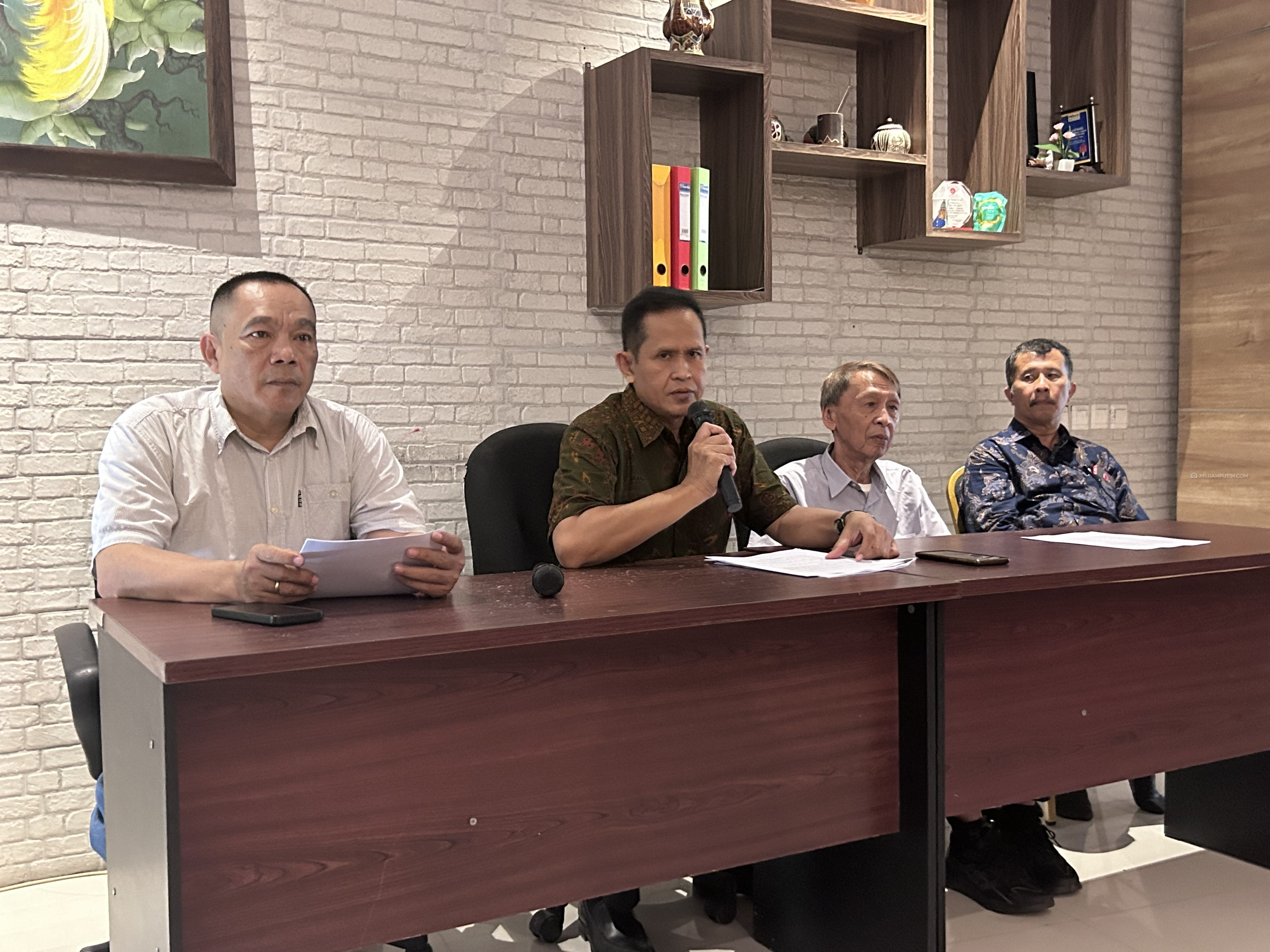 Tempat Tinggal akan Diambilalih Kodam Jaya, 2 Anak Pahlawan Gugat Prabowo Subianto