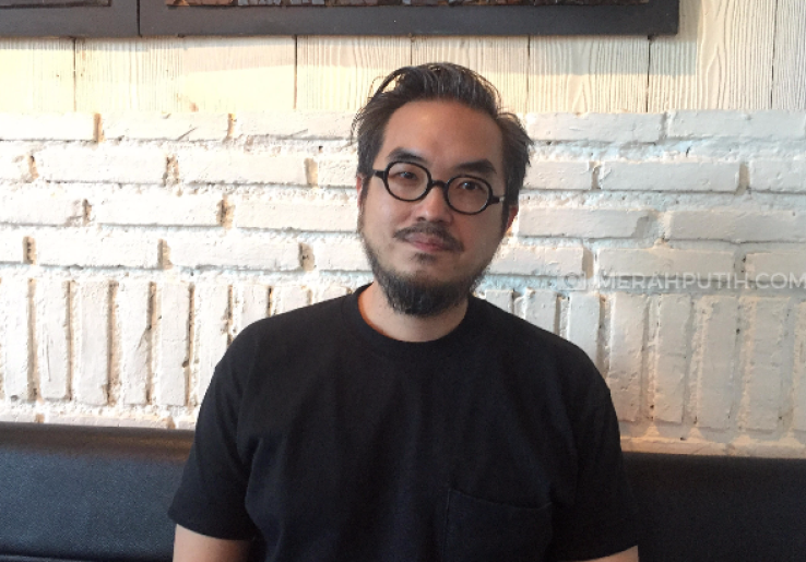 Leonard Theosabrata: Alih Profesi dari Musisi Jadi Desainer Andal