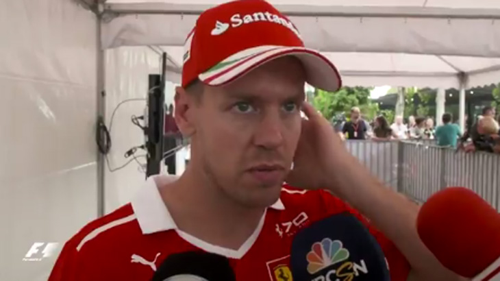 Hamilton: Vettel dalam Tekanan Hebat