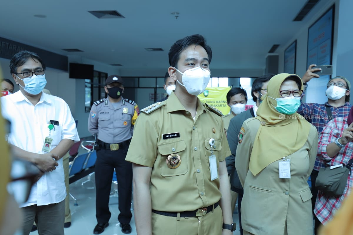Pembelajaran Tatap Muka di Solo Dimulai Juli, Gibran Percepat Vaksinasi Guru