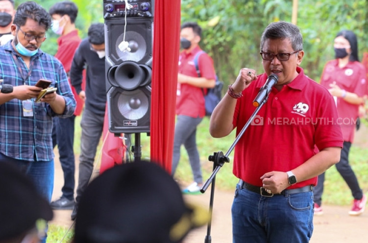PDIP Anggap Relawan Projo tak Jelas dan Bergerak Sesuai 'Arah Angin'