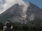 Lagi, Gunung Merapi Keluarkan Awan Panas Guguran Hingga 950 Meter