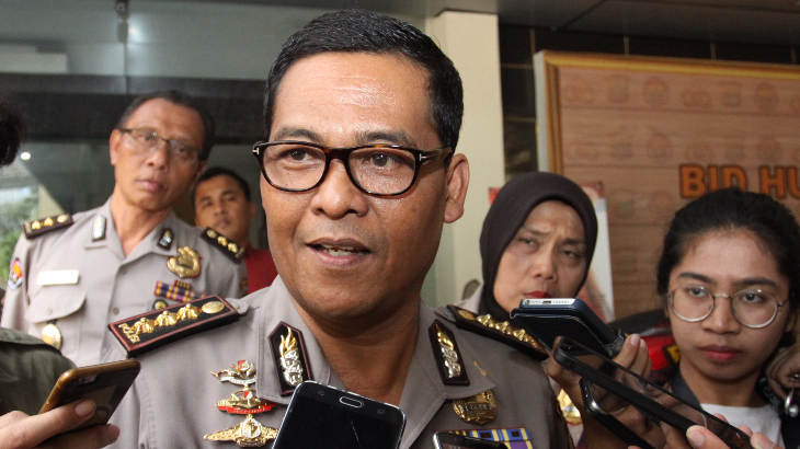 Polisi: Saksi Sebut di Dalam Mobil Hanya Ada Dewi Perssik dan Suami 