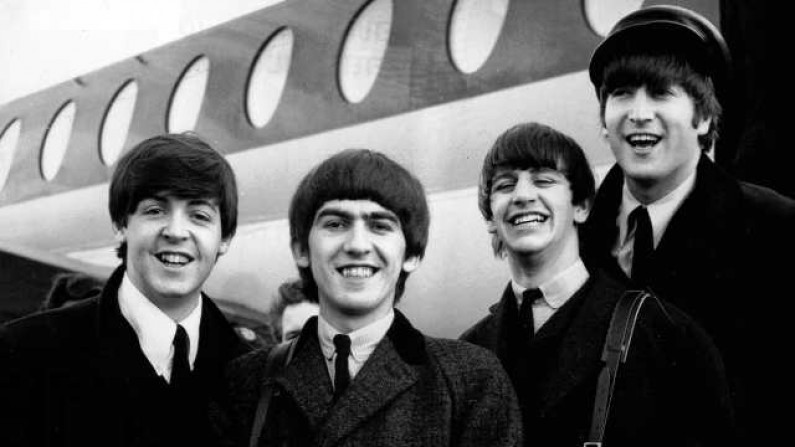 4 Hit Dunia ini Ternyata Respon untuk Lagu yang Pernah Dibuat Artis Lain 