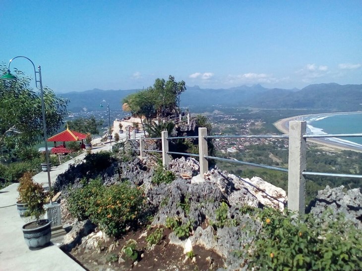 bukit sentono genthong