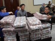 Uang Koruptor Samadikun Rp 87 Miliar yang Dikembalikan Nyaris Sepanjang Jakarta-Bandung