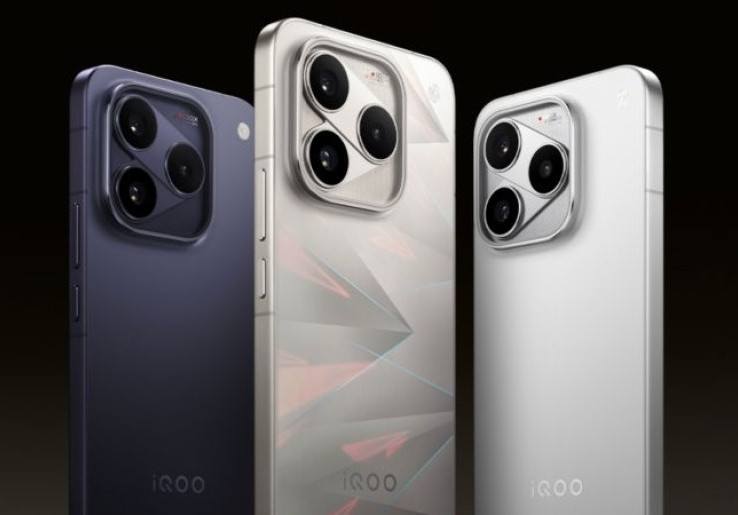 Smartphone Gaming iQOO 16 Debut di China, Dibekali Snapdragon 8 Elite Extreme Gen 6 dan Chip Q4