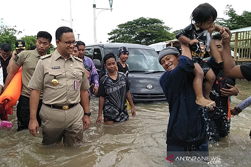600 Pompa Dikerahkan untuk Sedot Air Banjir di Jakarta