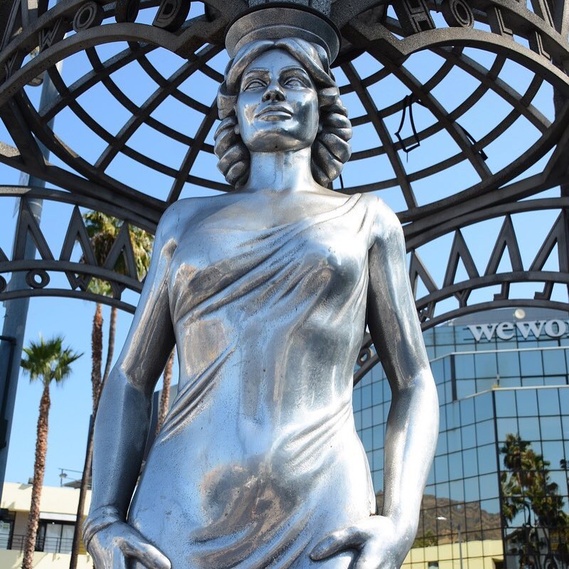 Four Ladies of Hollywood (Sumber: Instagram/photravel_by_vlasov_andrey)
