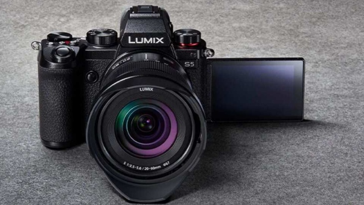 Aplikasi Baru dari Panasonic Sulap Kamera Lumix Jadi Webcam