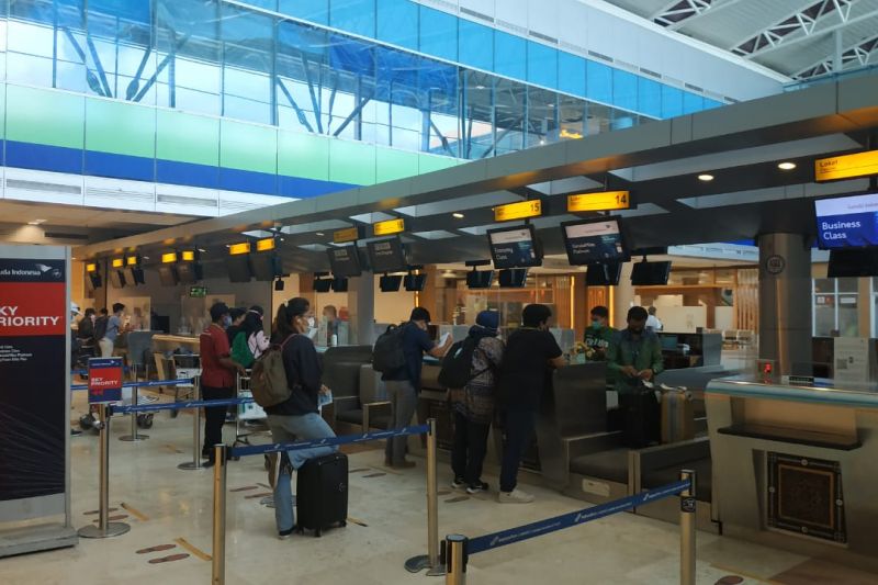 Perjalanan warga. (Foto: Antara)