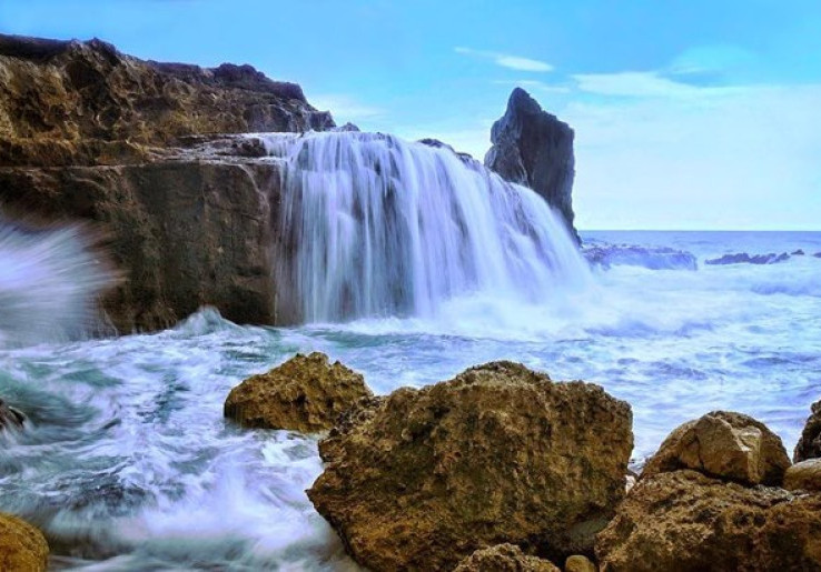 5 Pantai Tersembunyi di Lombok, Sungguh Mempesona