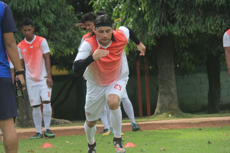 Mantan Pemain Everton Perkuat PS TNI Hadapi Klub Malaysia