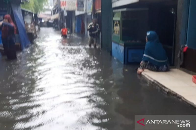 8 RT di Jakarta Selatan Dilanda Banjir di Atas 50 Centimeter