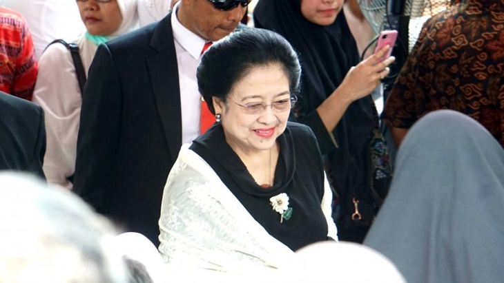 Megawati saat menghadiri upacara pemakaman BJ Habibie. (Antaranews)