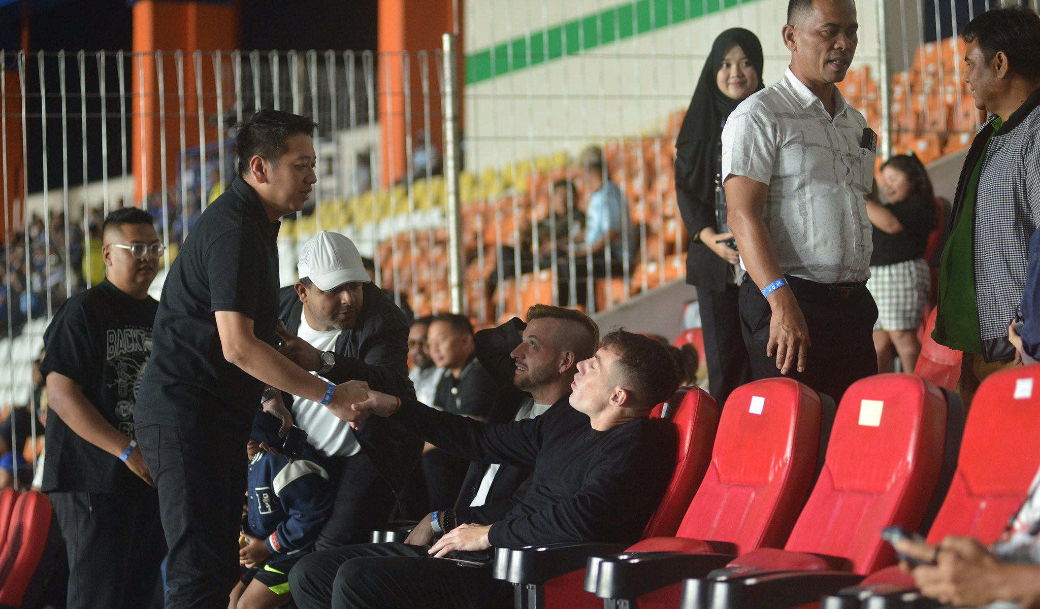 Mariano Peralta Merinding dengan Atmosfer yang Diciptakan Bobotoh di Stadion Si Jalak Harupat