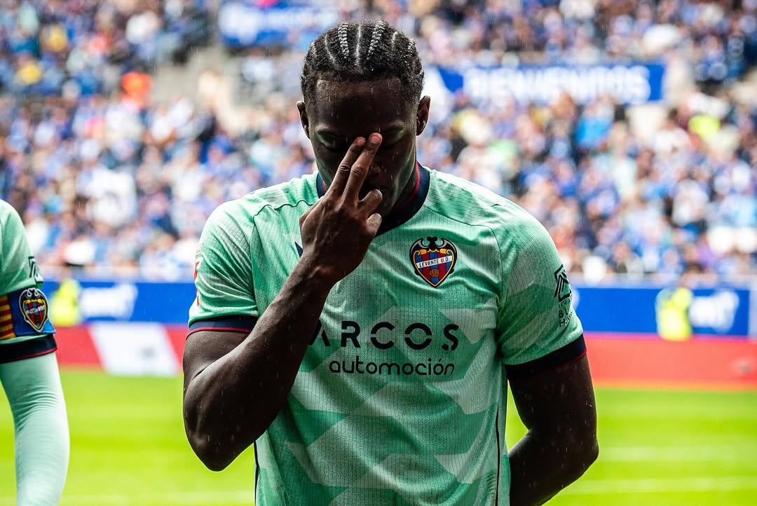 Karl Etta Young sudah cetak 6 gol dan 3 assist