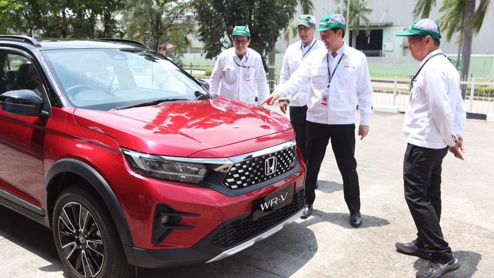 Honda Tarik Ratusan Ribu Mobil
