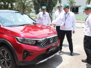 Honda Tarik Ratusan Ribu Mobil