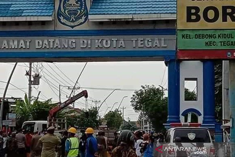 Legislator PDIP Protes Kota Tegal di-Lockdown